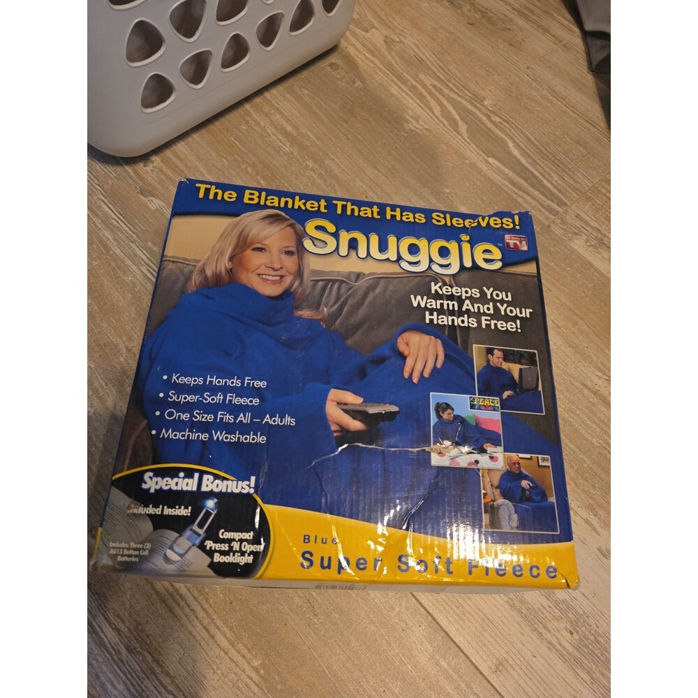 The Original Snuggie Blanket Blue Fleece With Sleeves Open Box